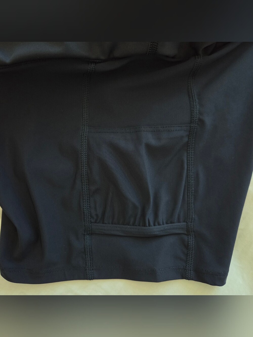 NWT Vuori Women's Daily Skirt Black - 14" Length - Small - VW3102 - Picture 5 of 9